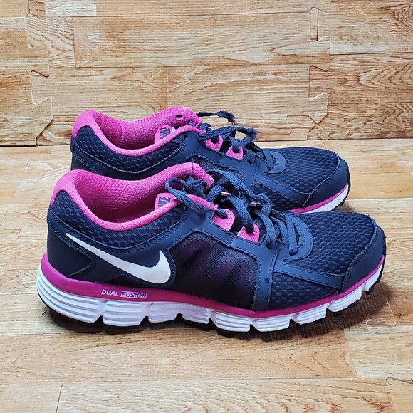 Nike Kids Black and Pink Running Shoes - Picture 3 of 7